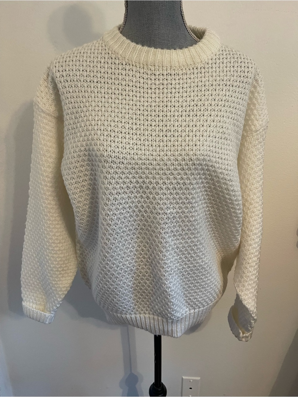 Women's Cream Crewneck Sweater - Classic Textured Knit. Size XL